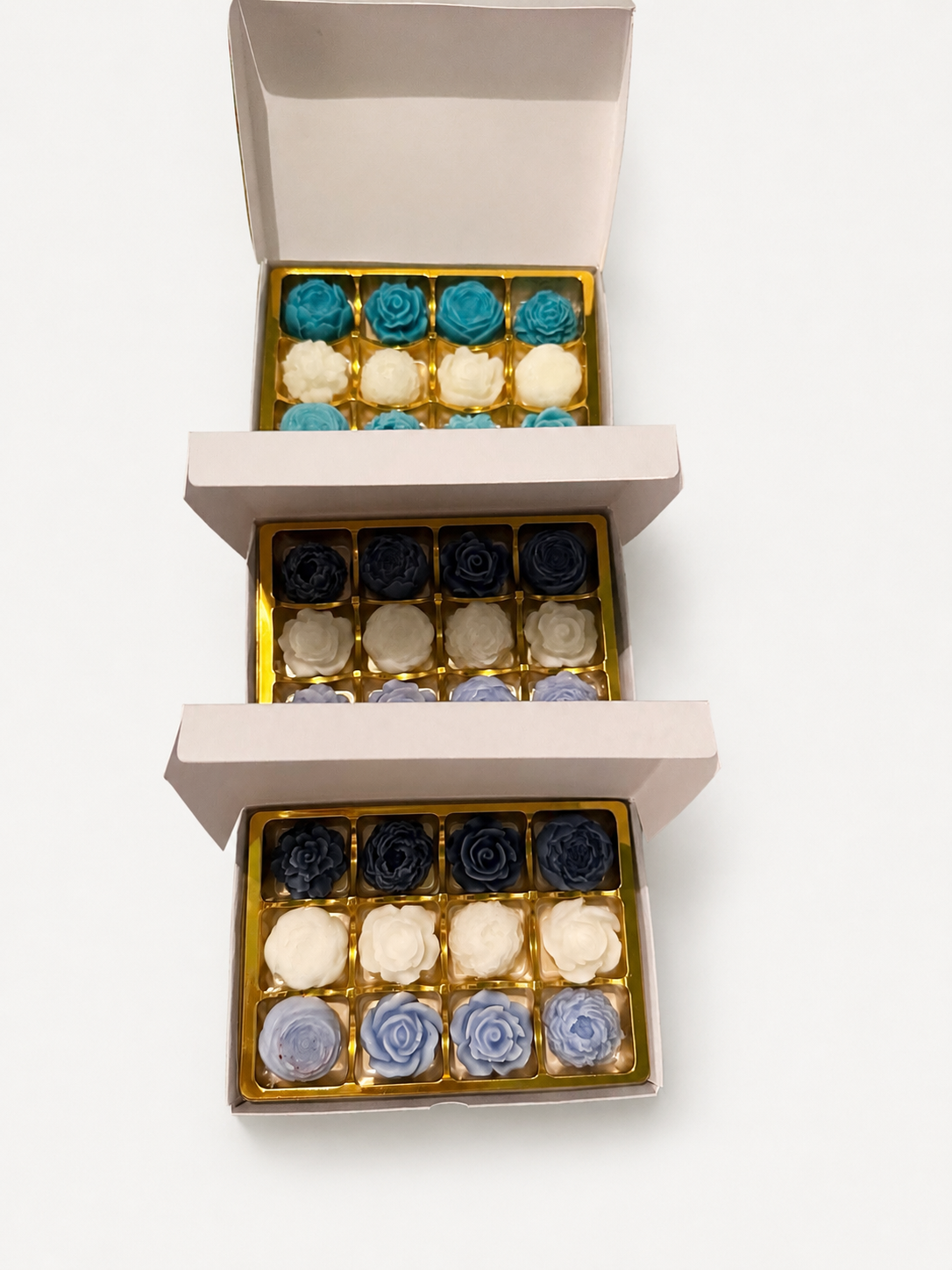 Clearance aftershave wax melt box 3 for £10