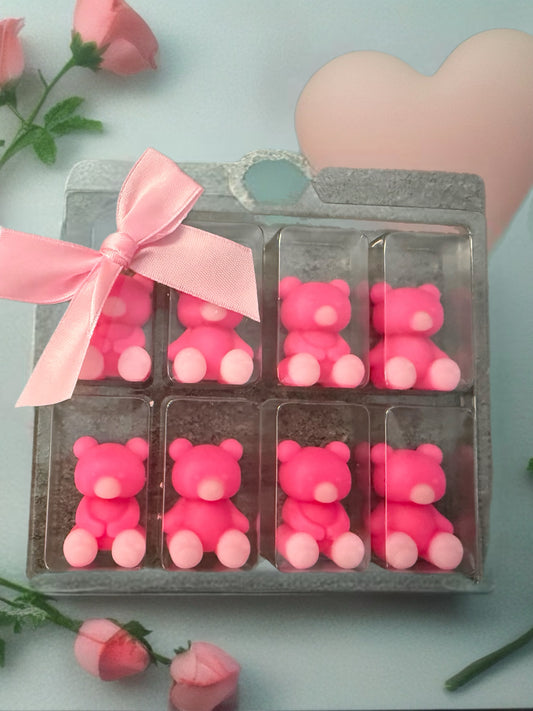 Cuddlemelt bears wax melts
