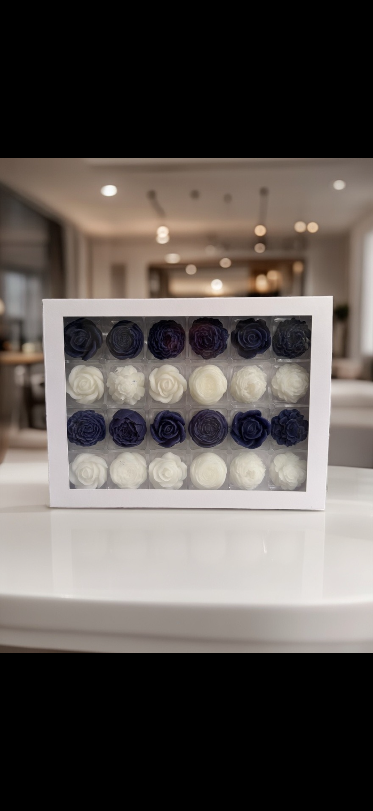 24 wax melt flowers wax melt gift box.